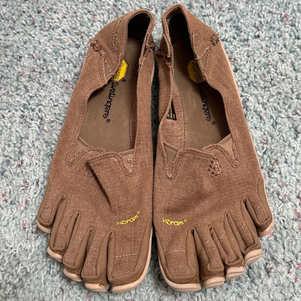 Vibram Brown FiveFingers Shoes